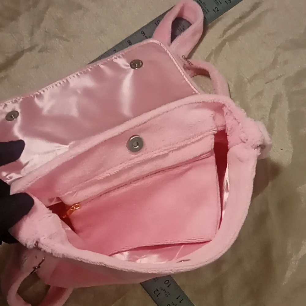 CHANEL Light Pink Cosmetic Bag - Picture 9 of 9